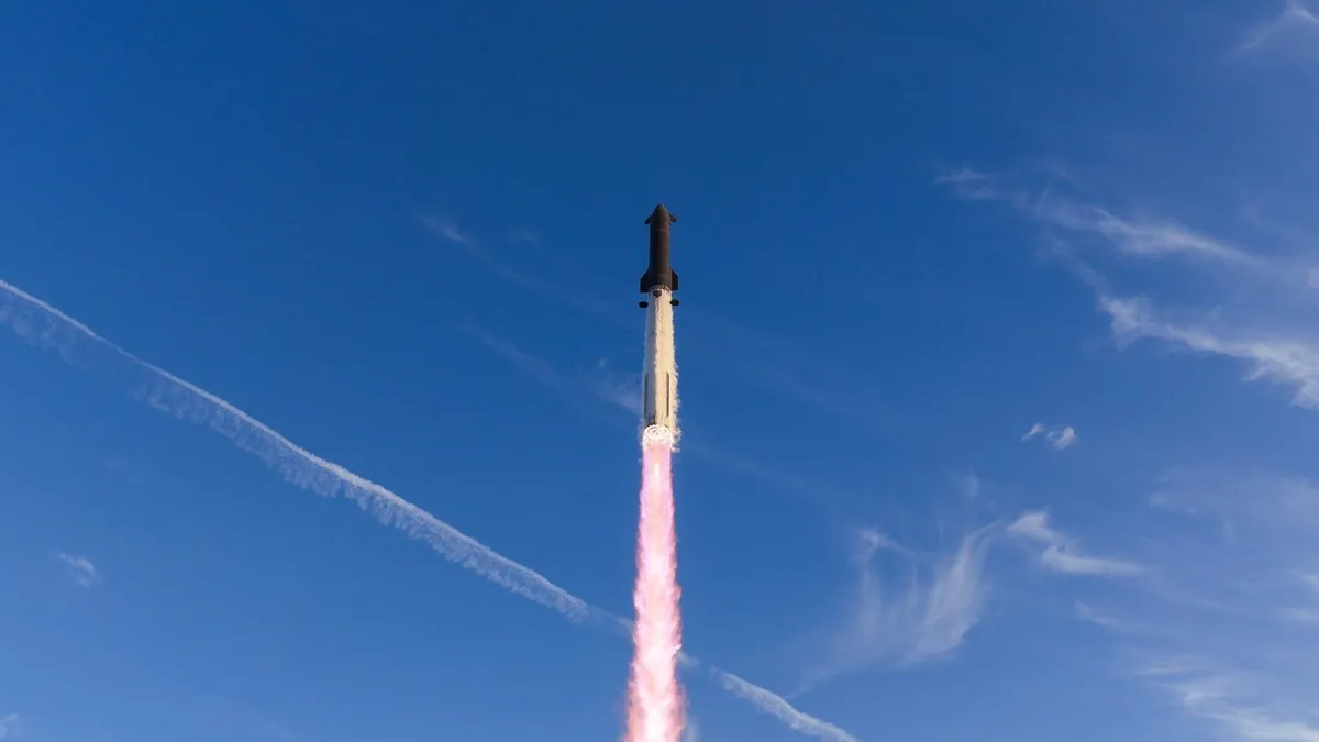 스타십 14차 비행 이륙 장면 (SpaceX)